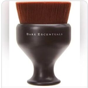 Bare Essentials Tan/ Makeup Brush